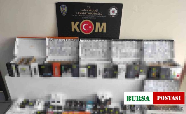 Hatay’da kaçak elektronik sigara ve parçaları ele geçirildi