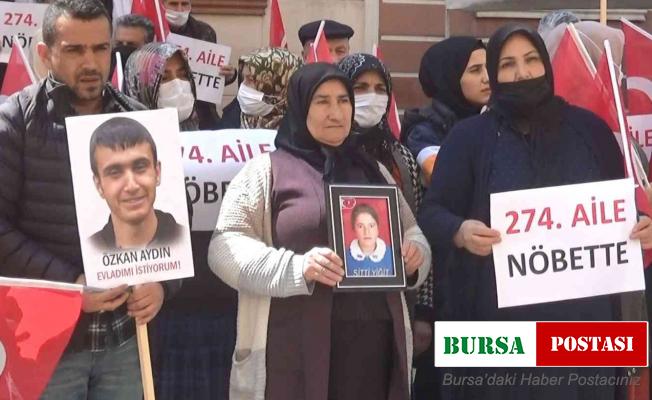 HDP önündeki evlat nöbetine bir aile daha katılarak sayı 274’e yükseldi