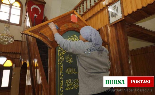 Honoz’da camiler Ramazan ayına hazırlanıyor