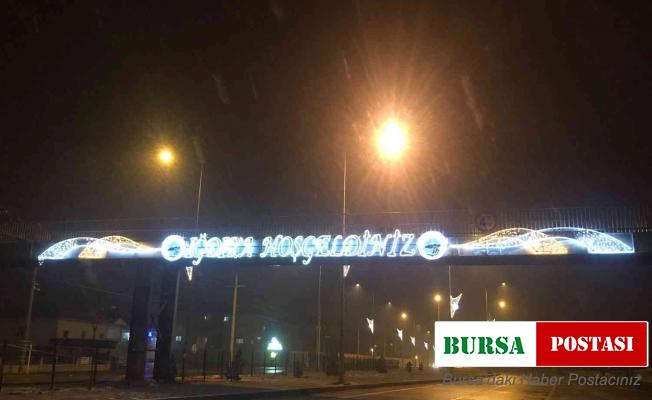 Iğdır-Ağrı yolu kar yağışı sonrası boş kaldı