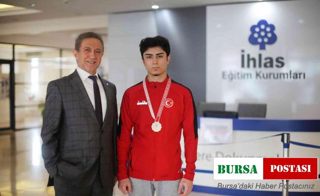 İhlas Koleji öğrencisi karatede Türkiye 3.’sü oldu