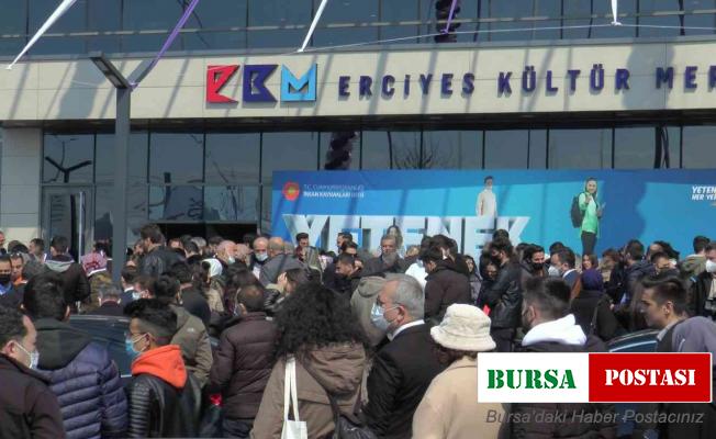İKAF’22 Erciyes Kültür Merkezi’nde açıldı