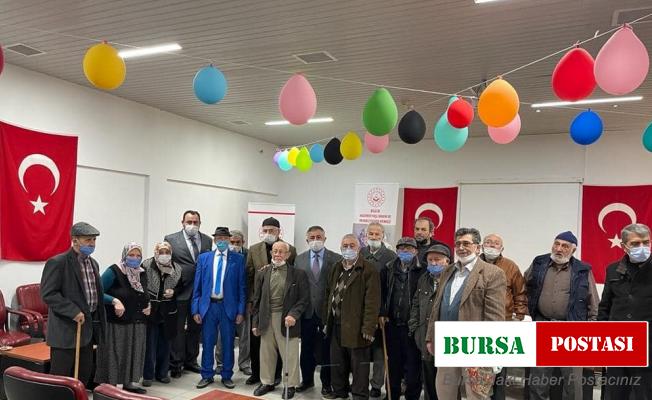 İl Başkanı Yıldırım, Huzurevi sakinlerinin hayır dualarını aldı