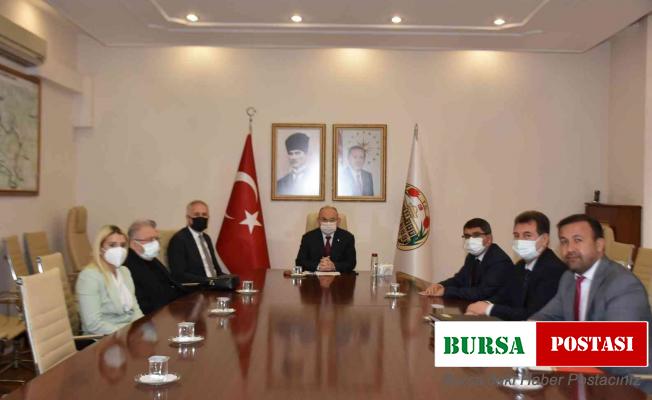 İmzalar Ali Rıza Çevik Ortaokulu için atıldı
