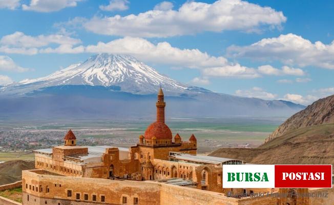 İshak Paşa Sarayı, son 9 yılın en yüksek ziyaretçi sayısına ulaştı