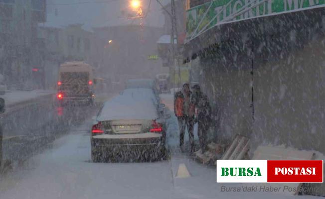 İstanbul Anadolu Yakası’nda kar yağışı başladı