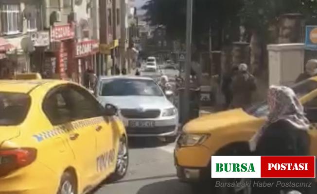 İstanbul’da yaşlı kadın taksiye binebilmek için yalvardı
