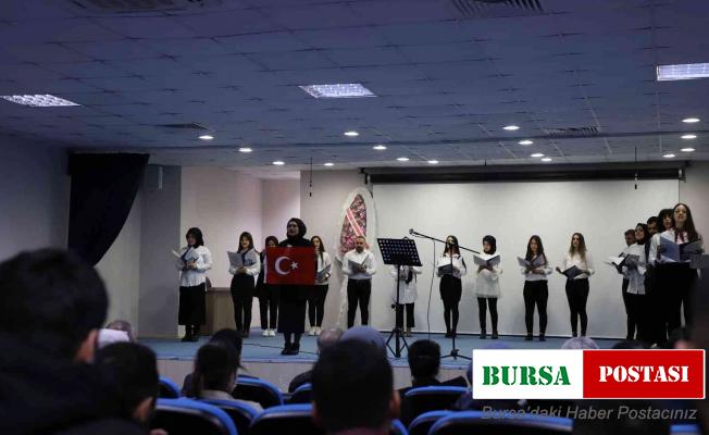 “İstiklal Marşı ve Mehmet Akif Ersoy “ adlı şiir dinletisi ve oratoryo düzenlendi