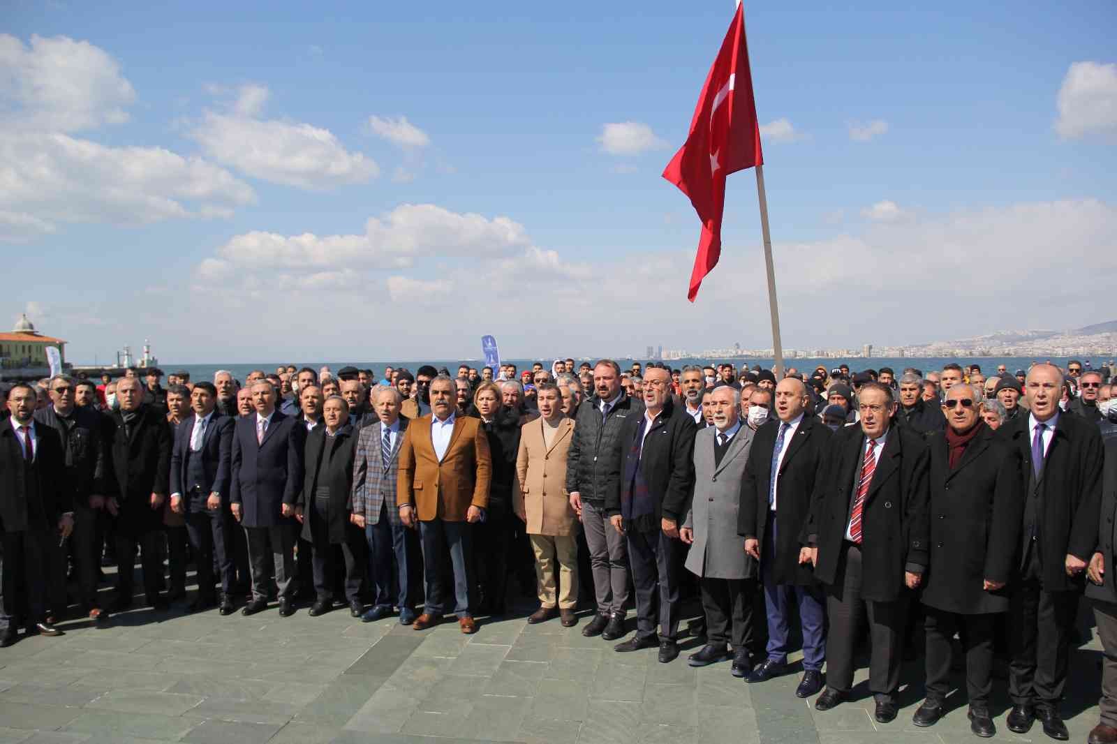 İstiklal Marşı’nın kabulü ve Erzurum’un kurtuluş yıl dönümü İzmir’de kutlandı