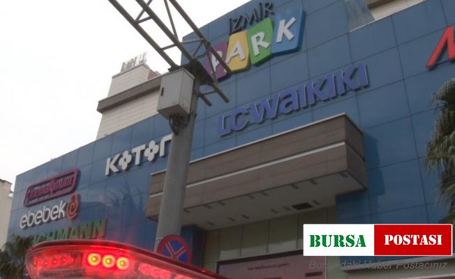 İzmir Park AVM’de korkutan yangın