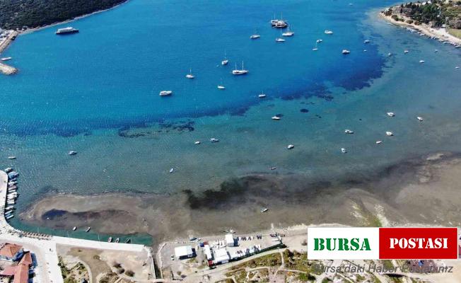 İzmir’de korkutan görüntü: Çekilen deniz havadan görüntülendi