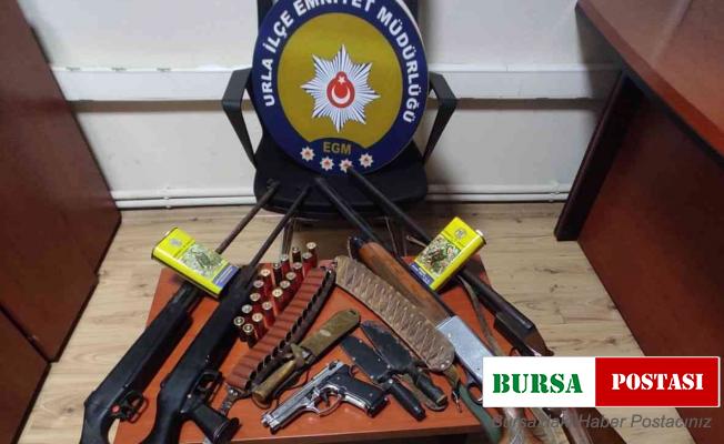 İzmir’de polis birçok suçtan aranması olan şüpheliyi kıskıvrak yakaladı