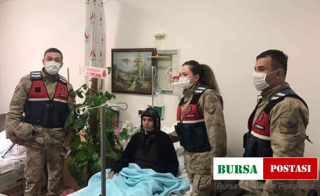 Jandarmadan 108 yaşındaki Emine Çağlı’ya anlamlı ziyaret