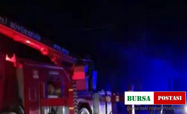 Kalorifer kazanından çıkan yangın evi küle çevirdi