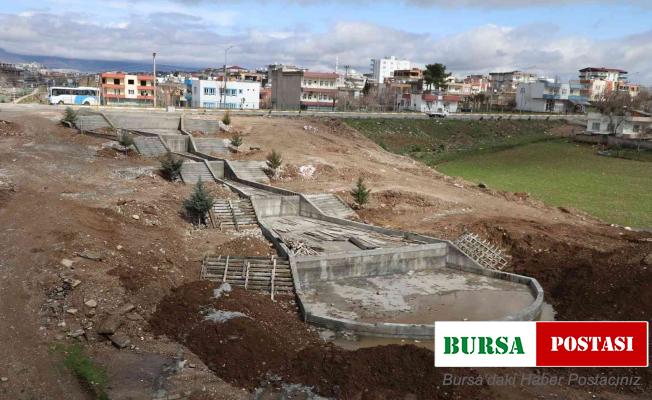 Kanal Boyu 2. etap parkın yapım çalışmaları sürüyor