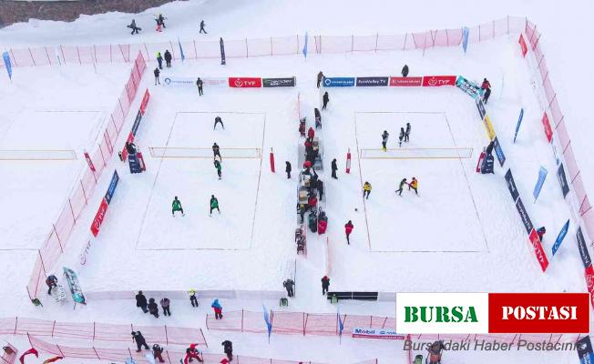 Kar Voleybolu Avrupa Kupası heyecanı Erciyes’te başladı