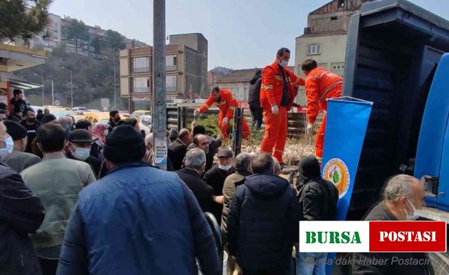 Karabük’te 3 bin 500 fidan vatandaşlara ücretsiz dağıtıldı