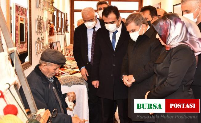 Karaman’da huzurevi sakinlerinden ‘Yaşlılar Haftası’ sergisi