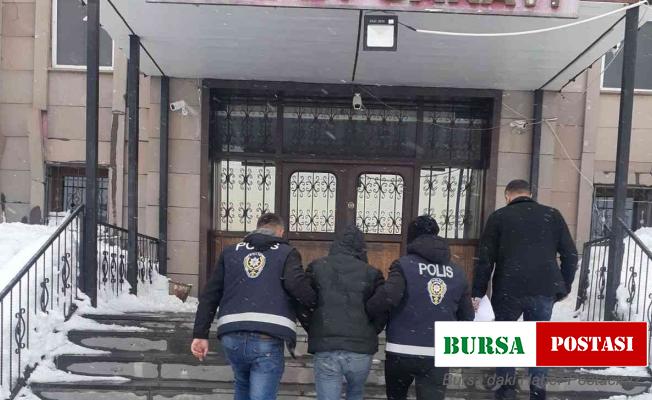 Karlıova’da 4 ikamete giren hırsız tutuklandı