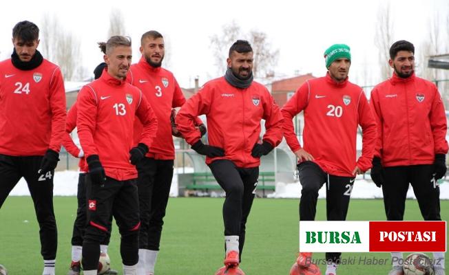 Kars 36 Spor Doğubayazıt maçı hazırlıklarını sürdürüyor