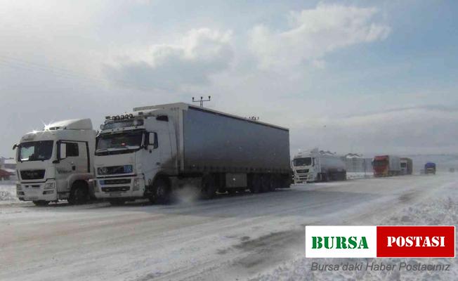 Kars’ta 382 köyün 173’ünün yolu ulaşıma kapalı