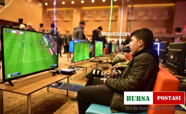 Kepez’de E-SPORFEST  başladı