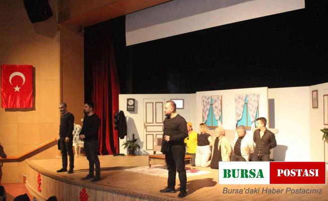 Kilis’te “Darısı Başımıza” isimli tiyatro oyunu sergilendi
