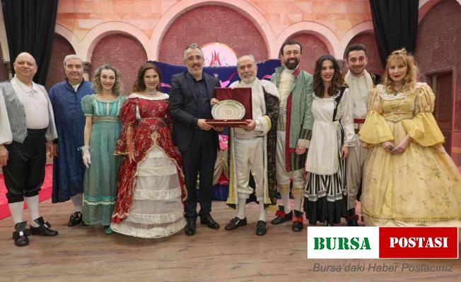 “Kiralık Budalası” sahnelendi