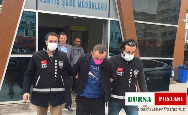 Kocaeli’de eşini bıçaklayarak öldüren şüpheli adliyeye sevk edildi