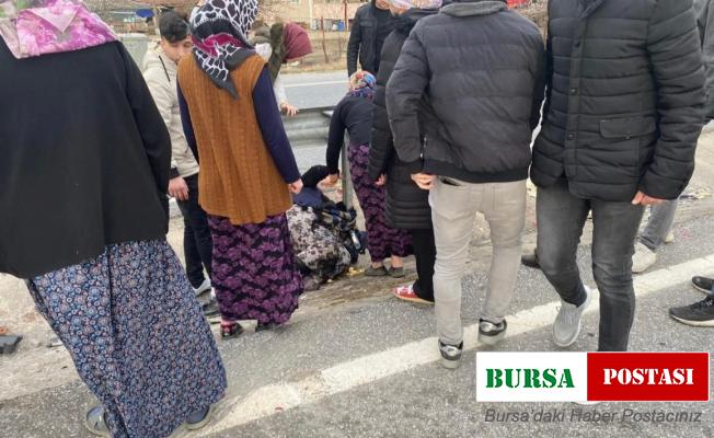 Kontrolden çıkan otomobil bariyerlere çarptı: 2 yaralı