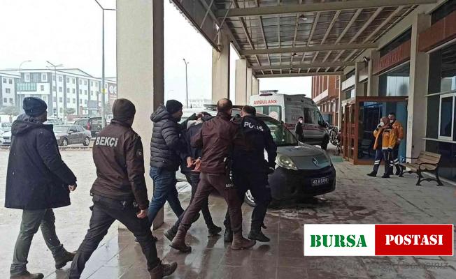 Konya’da hastane bahçesinde bıçaklı kavga: 1 yaralı