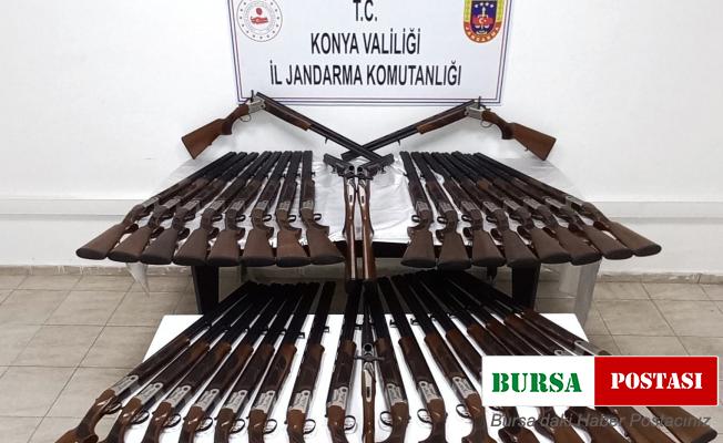 Konya’da yasa dışı üretildiği iddia edilen 39 av tüfeği ele geçirildi