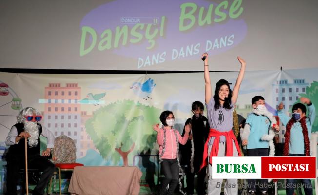 Körfezli çocuklar Dansçı Buse’yle eğlendi