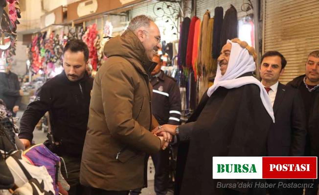 Kuş, esnaf ve vatandaşlarla biraya geldi