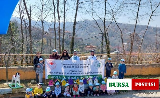 Kuş evleri rengârenk boyandı, okul bahçesine sebze fideleri dikildi
