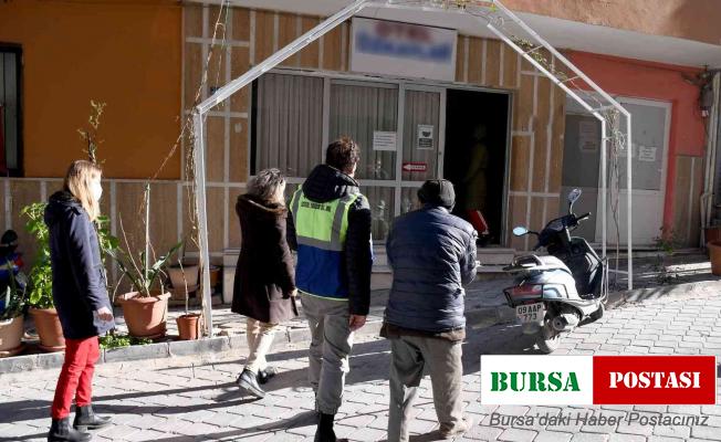 Kuşadası’nda yürekler dayanışma ile ısınıyor