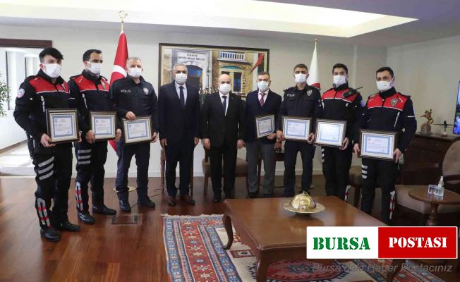 La Casa De Samsun olayında kardeşleri yakalayan polislere ödül