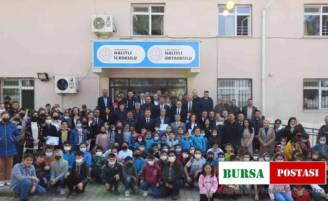 Manisa Açık Ceza İnfaz Kurumu’ndan kardeş okula kütüphane ve teknik destek yardımı