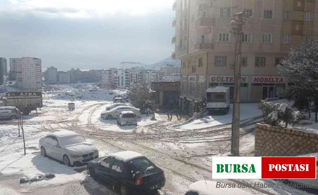 Mardin’de kar bahar dinlemiyor