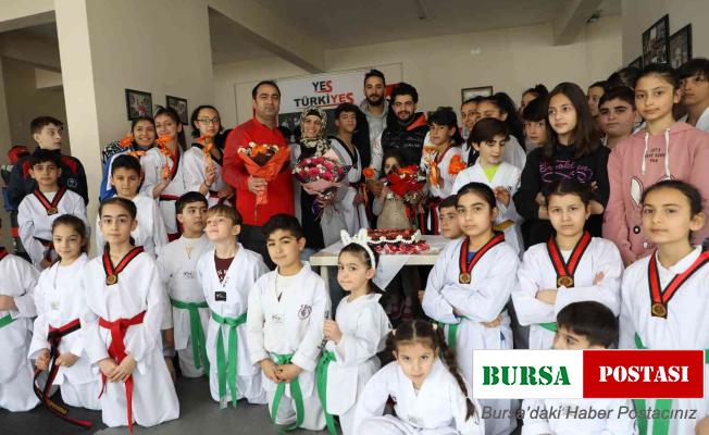 Melikgazi’de geleceğin şampiyon adayları başarılarını kutladı