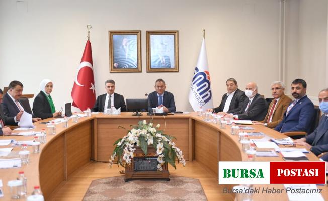 Milli Eğitim Bakanı Özer’den öğrencilere müjde