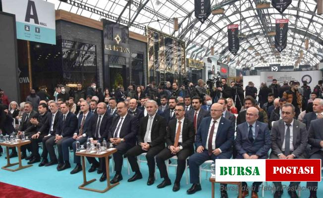 MODEF 2022 46. Uluslararası İnegöl Mobilya Fuarı açıldı