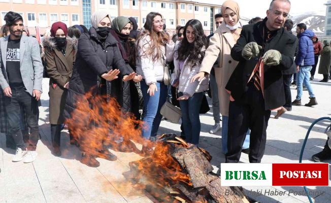 Nevruz ateşi üzerinden atlamaya değil ısınmaya yaradı