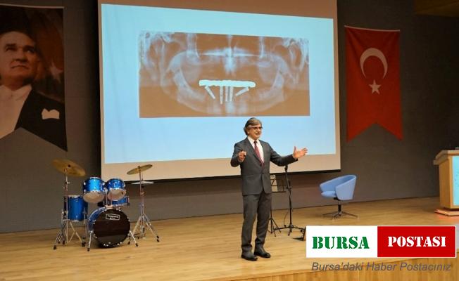 Öğrenciler, farkındalık için Ağız ve Diş Sağlığı Günü etkinliğinde bir araya geldi