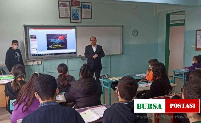 Öğrencilere, ’değerlerimiz varsa değerliyiz’ semineri