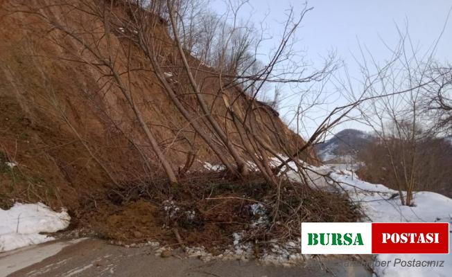 Ordu’da eriyen kar heyelanlara sebep oldu