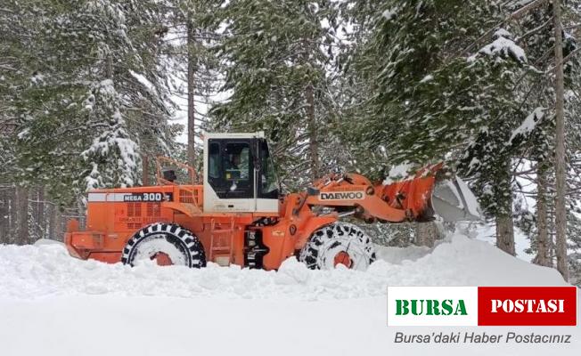 Osmaniye’nin yüksek kesimlerinde karla mücadele sürüyor