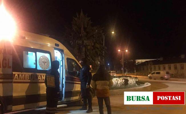 Otomobil ile motosiklet çarpıştı; 1 yaralı