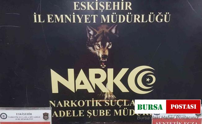 Polis ekiplerinin uyuşturucu operasyonunda 4 kişi yakalandı