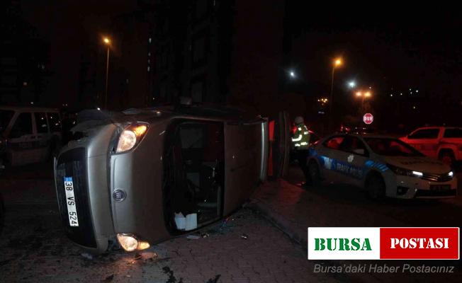 Polisten kaçan araç yan yattı